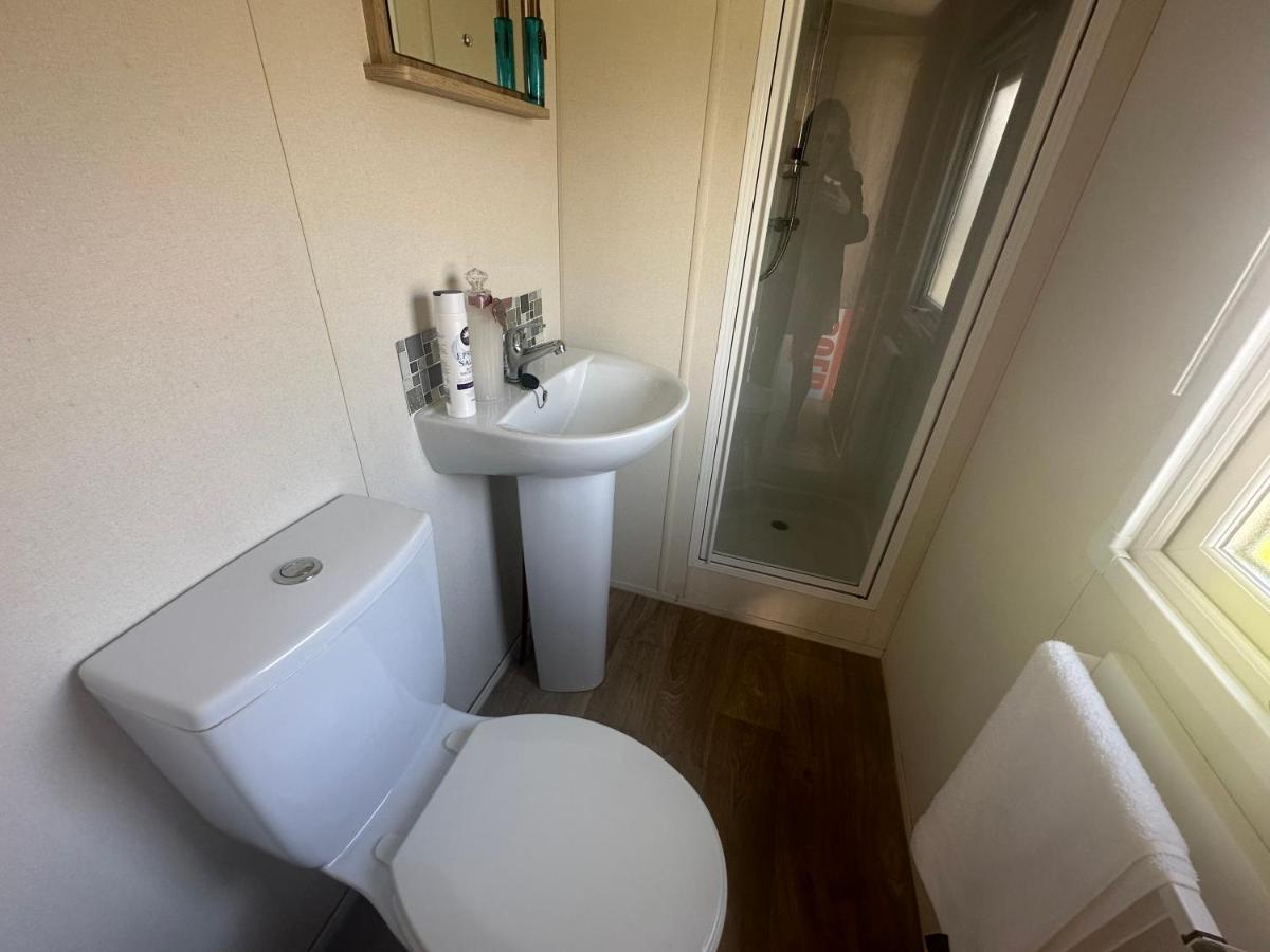 Caravan Delta 2 Bedroom In Рил Экстерьер фото